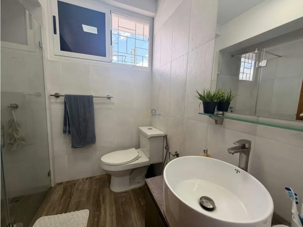 Casa en Venta en Colinas de Vista Alegre 352mts2 5H/4B/2E - 17
