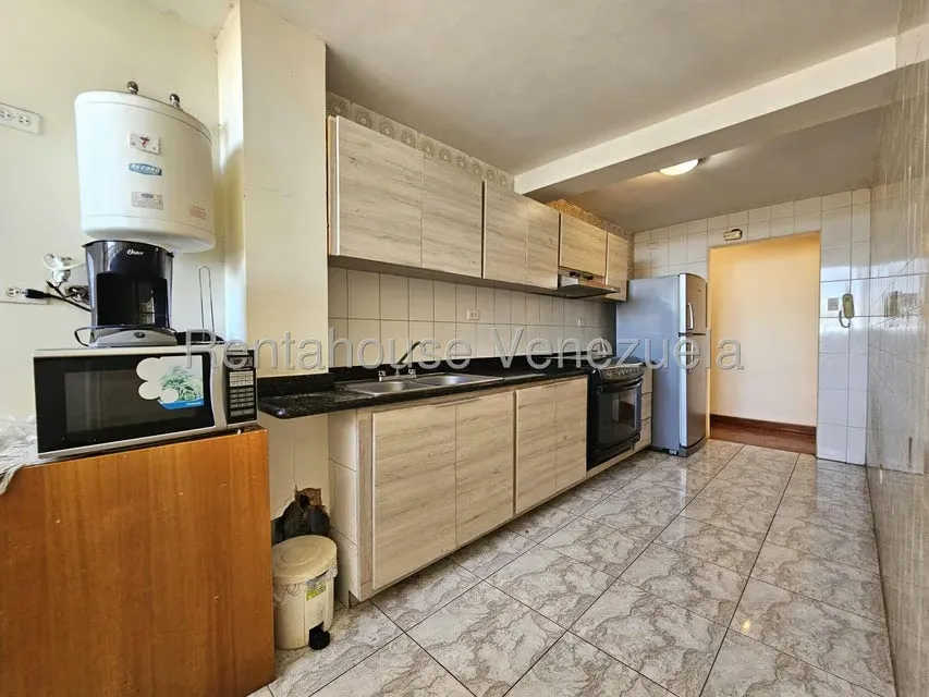Apartamento (1 Nivel) en Alquiler en Santa Elena, Lara - 13