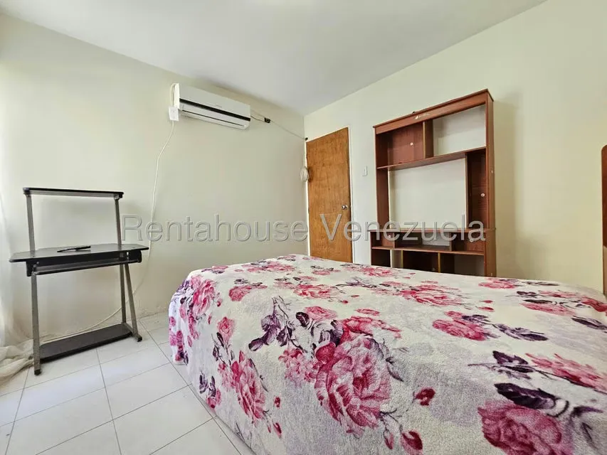Apartamento (1 Nivel) en Alquiler en Santa Elena, Lara - 25
