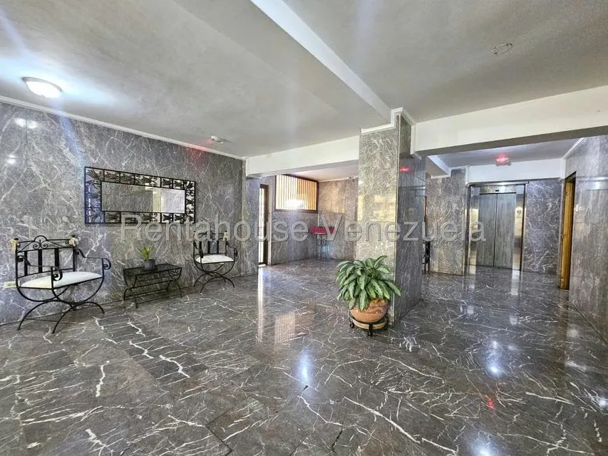 Apartamento (1 Nivel) en Alquiler en Santa Elena, Lara - 26