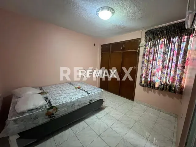 APARTAMENTO EN ALQUILER - 6