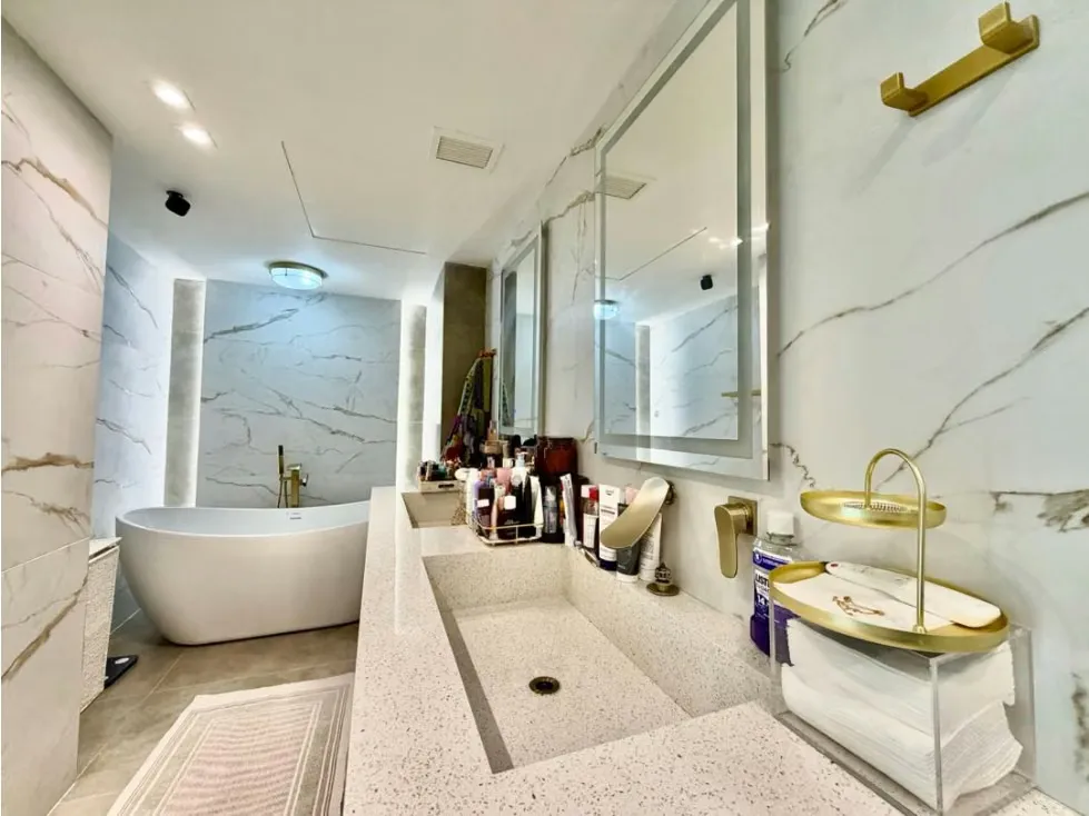 Se vende apto 152m2 2h+s/1b+1/2b+s/2o Lomas de Las Mercedes - 12