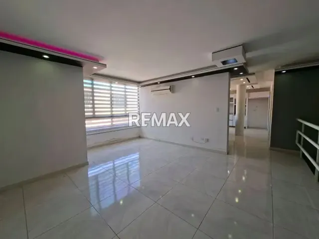 Penthouse En Alquiler Valle Topacio San Diego - 2