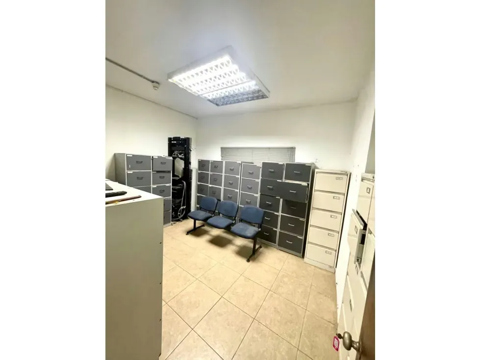 Alquilo oficina 530m2 La Florida 1159 - 7