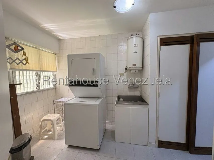 Apartamento (1 Nivel) en Alquiler en Altamira, Distrito Metropolitano - 38