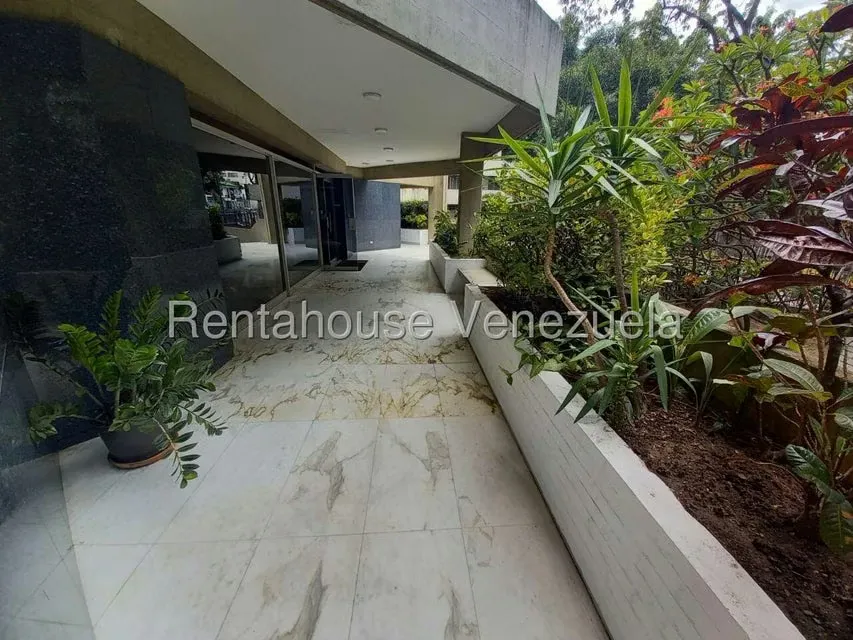 Apartamento (1 Nivel) en Alquiler en Altamira, Distrito Metropolitano - 42