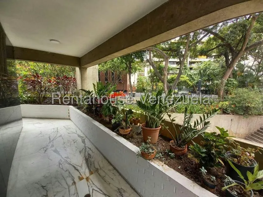 Apartamento (1 Nivel) en Alquiler en Altamira, Distrito Metropolitano - 49