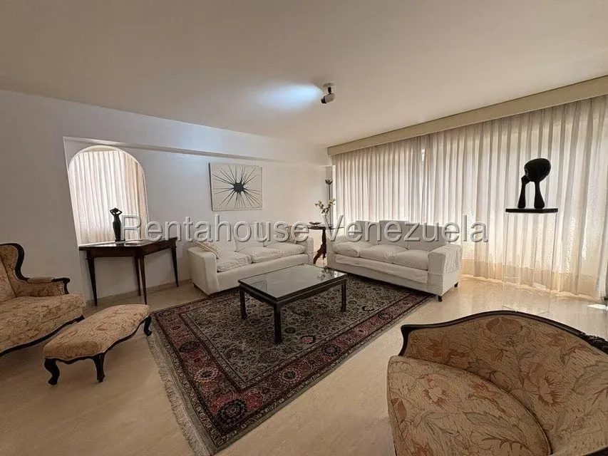 Apartamento (1 Nivel) en Alquiler en Altamira, Distrito Metropolitano - 9