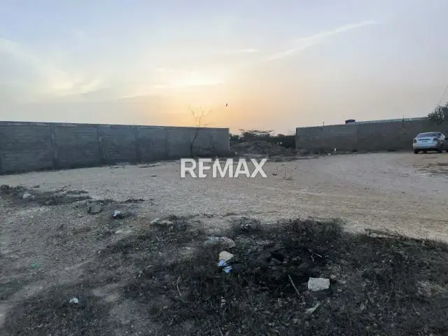 Se vende Terreno