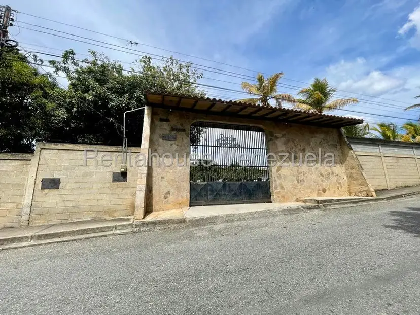 Comercial (Galpon - Deposito) en Venta en Agua Viva, Lara