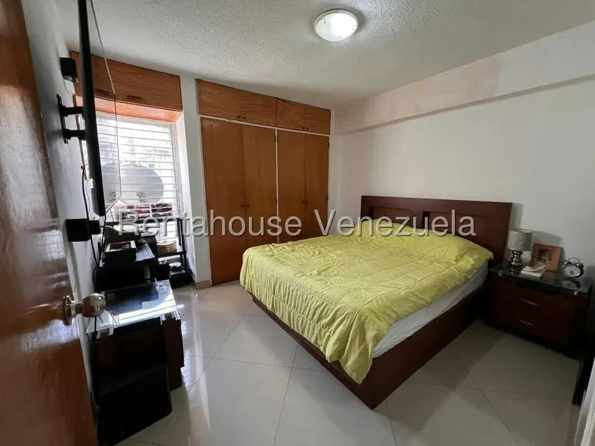 Apartamento (1 Nivel) en Venta en La Boyera, Distrito Metropolitano - 9