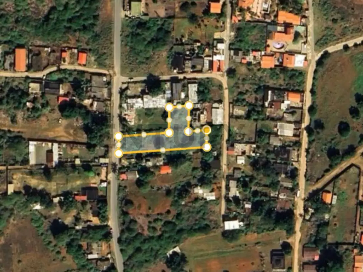 TERRENO CERCA DEL MAR, SECTOR LOMA DE GUERRA, ISLA DE MARGARITA - 3