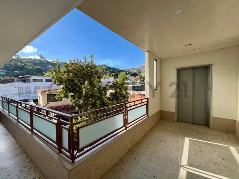 2 Apartamentos amoblados en 1 en venta San Pedro de los Altos - Los Teques