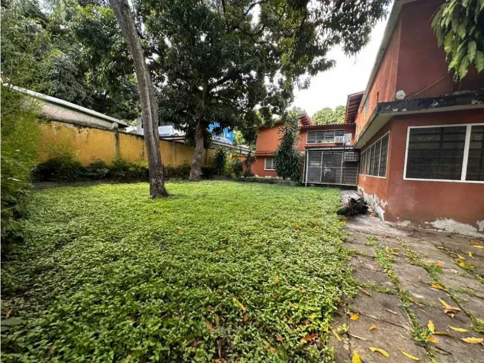 Se vende casa 850 M2. La Castellana - 2