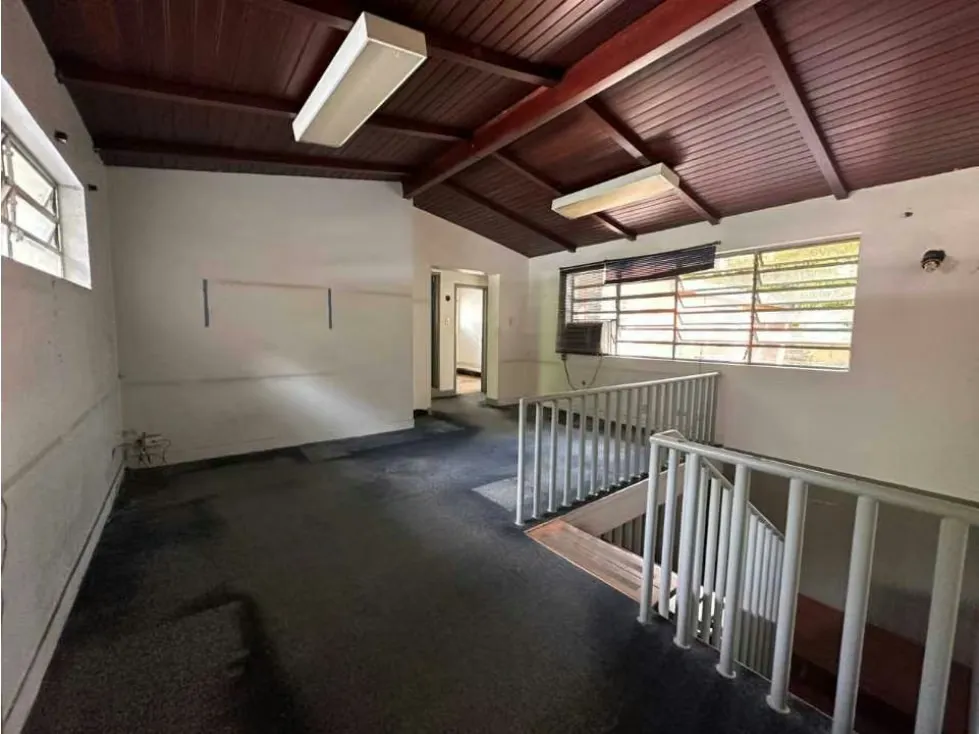 Se vende casa 850 M2. La Castellana - 4