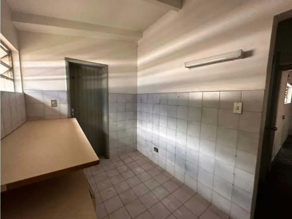 Se vende casa 850 M2. La Castellana - 6