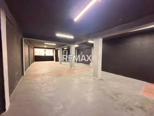 Venta de Edificio Comercial en Prado de María, Av. Roosevelt - 12