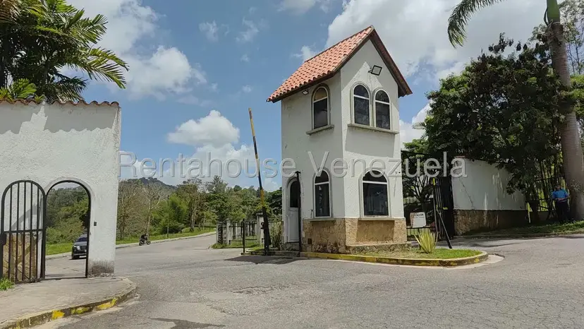 Apartamento (1 Nivel) en Venta en La Quinta, Miranda