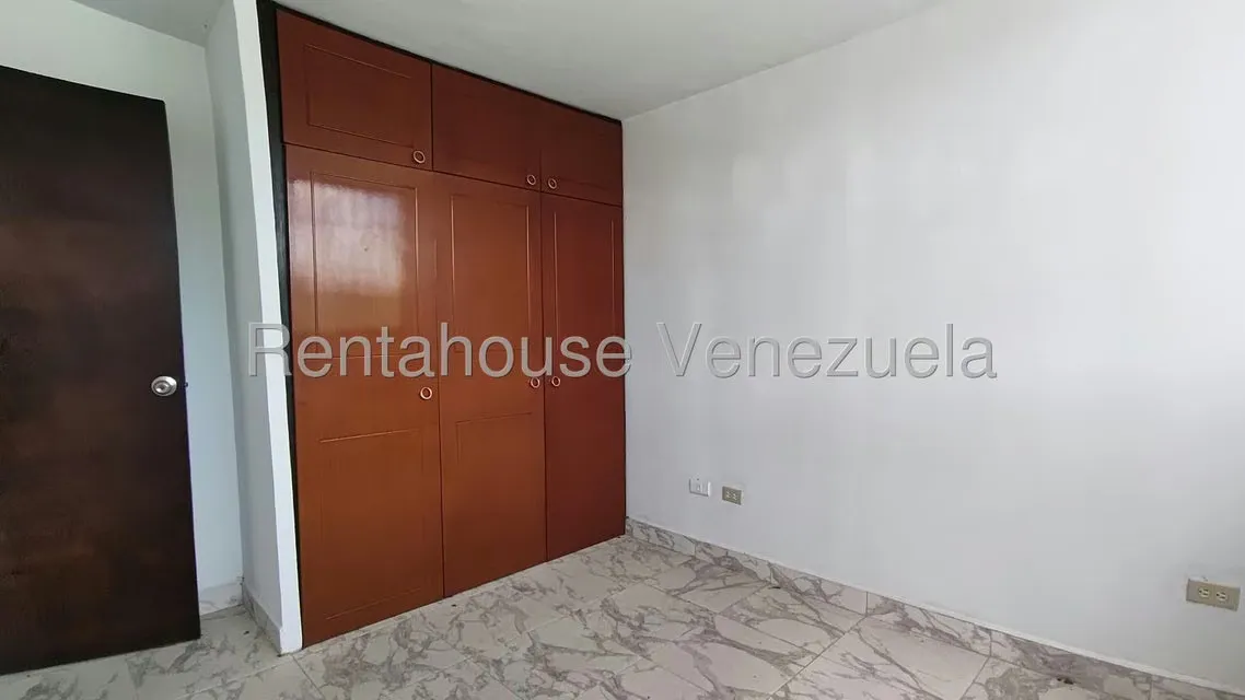 Apartamento (1 Nivel) en Venta en La Quinta, Miranda - 14