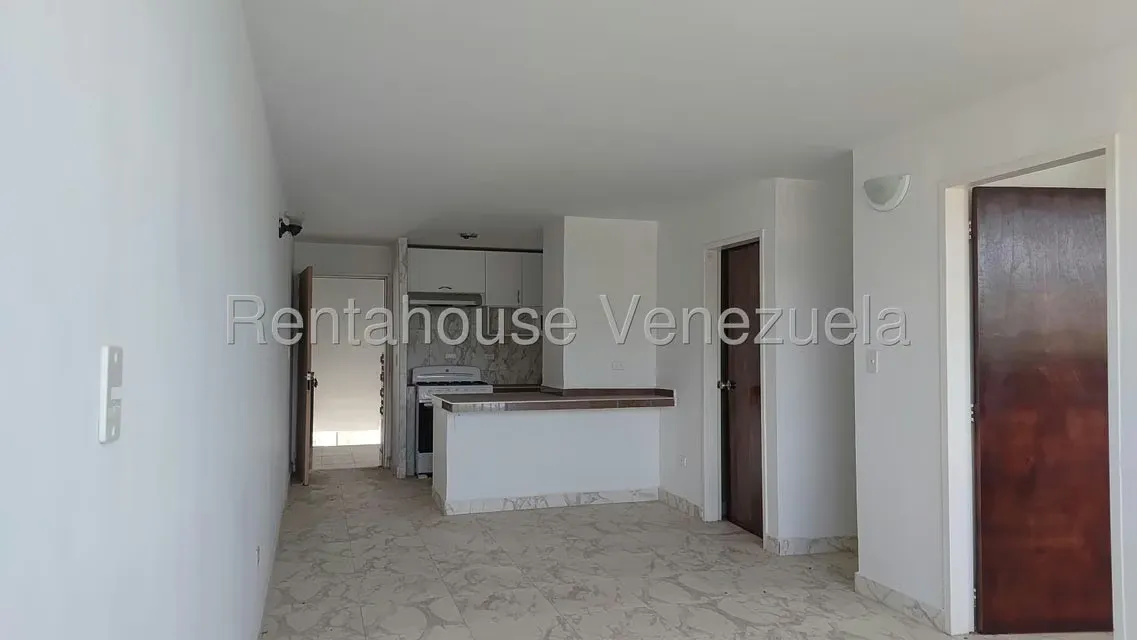 Apartamento (1 Nivel) en Venta en La Quinta, Miranda - 3