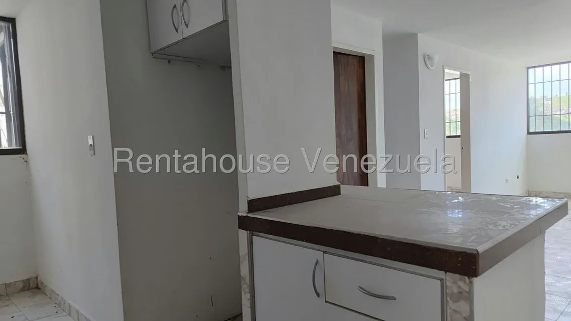 Apartamento (1 Nivel) en Venta en La Quinta, Miranda - 6