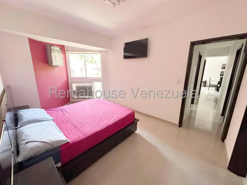 Apartamento (1 Nivel) en Venta en Santa Monica, Distrito Metropolitano - 15