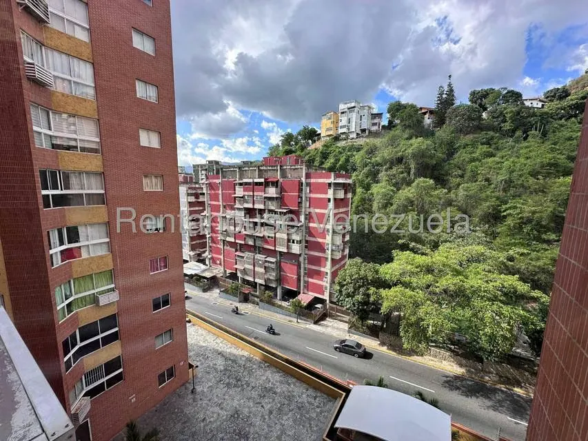 Apartamento (1 Nivel) en Venta en Santa Monica, Distrito Metropolitano - 21