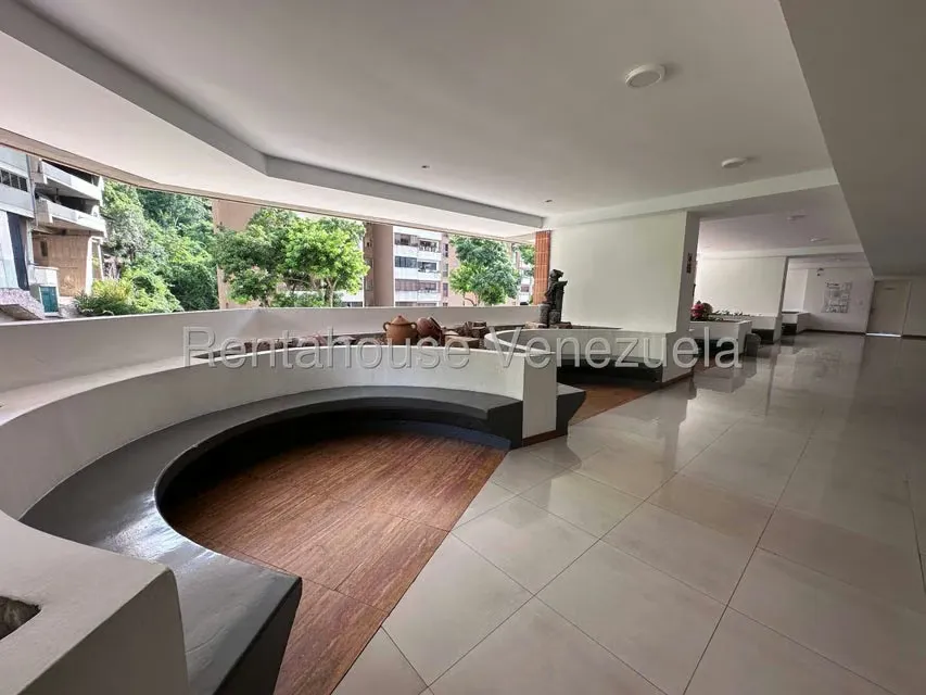 Apartamento (1 Nivel) en Venta en Santa Monica, Distrito Metropolitano - 23