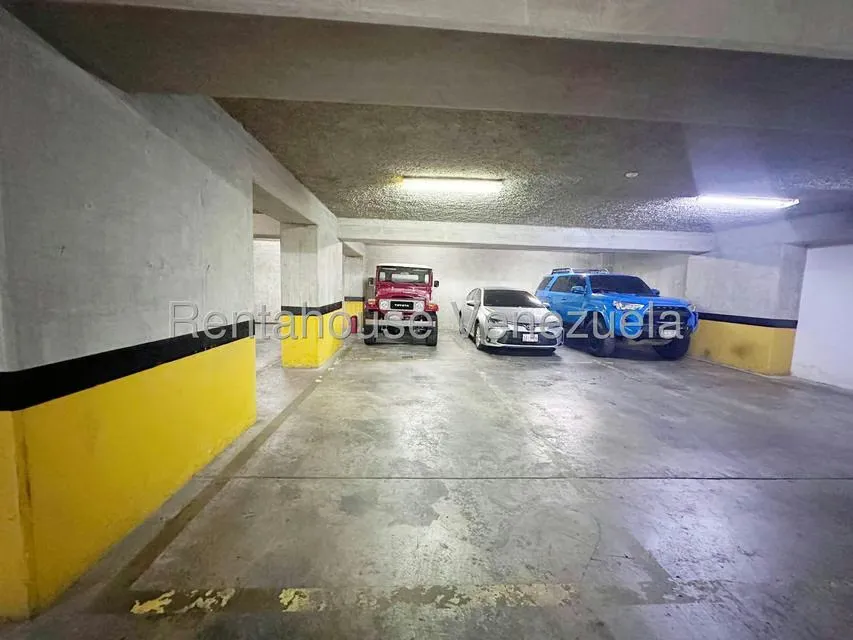 Apartamento (1 Nivel) en Venta en Santa Monica, Distrito Metropolitano - 28