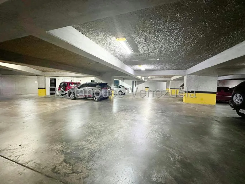 Apartamento (1 Nivel) en Venta en Santa Monica, Distrito Metropolitano - 29