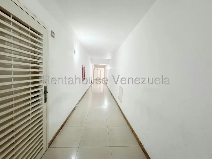 Apartamento (1 Nivel) en Venta en Santa Monica, Distrito Metropolitano - 4