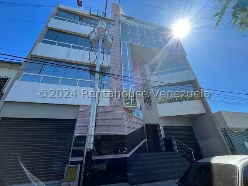 Comercial (Local Comercial) en Venta en Avenida Fuerzas Aereas, Aragua