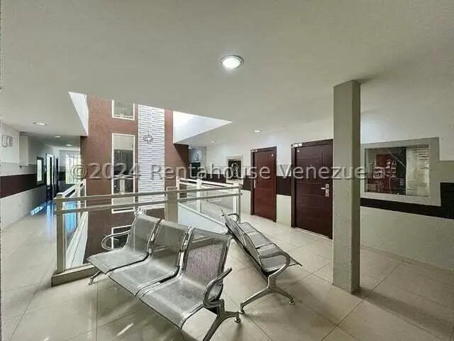 Local Comercial en Venta en Avenida Fuerzas Aereas, Aragua - 14