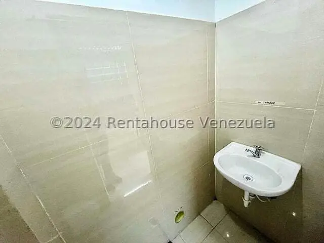 Local Comercial en Venta en Avenida Fuerzas Aereas, Aragua - 9