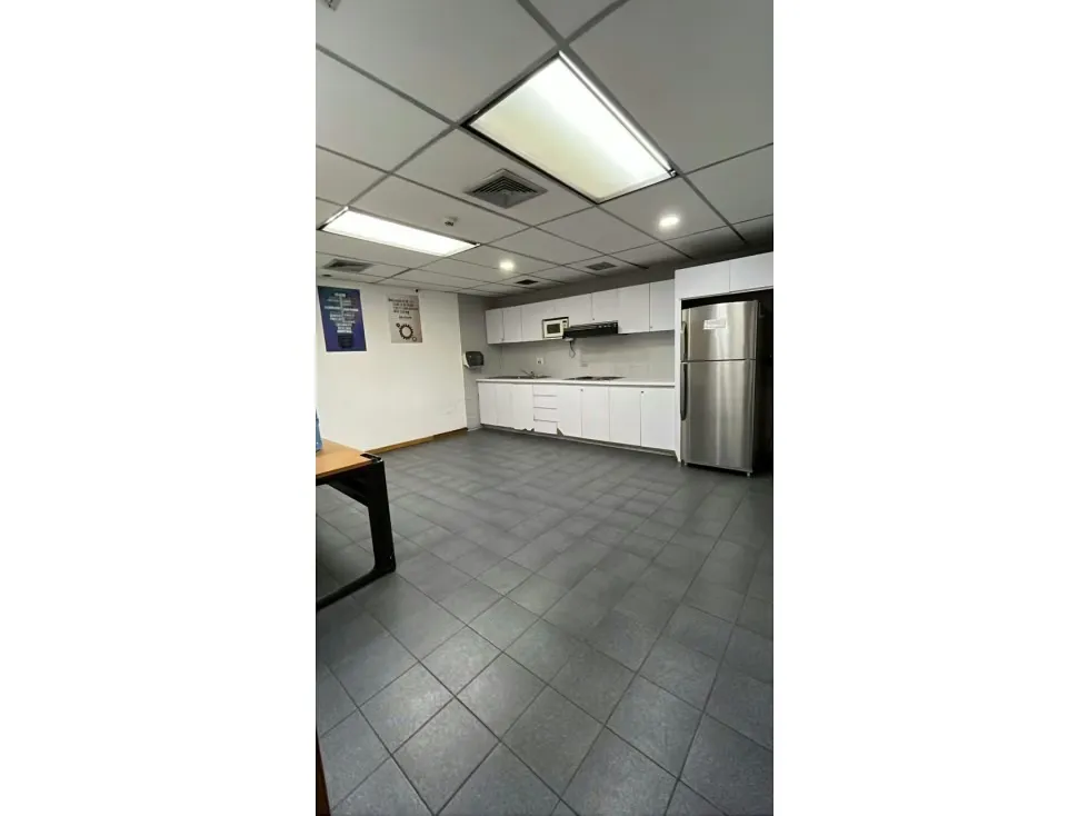 VENTA OFICINA EN LOS CORTIJOS 1212 M2 326566 - 9