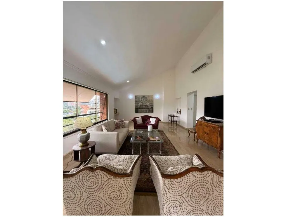 Se alquila apartamento Ph 480m2 Valle Arriba 0966 - 2