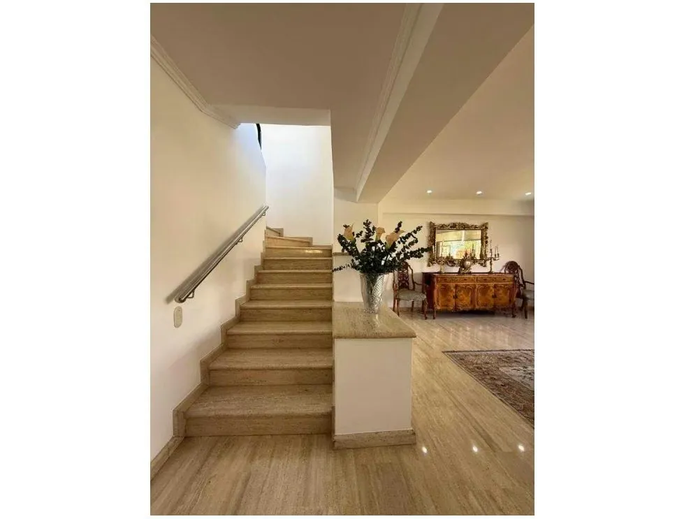 Se alquila apartamento Ph 480m2 Valle Arriba 0966 - 8