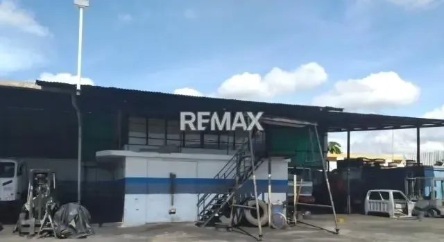 Venta de Terreno en los Guayos, 7.974 mt2 con edificios - 8
