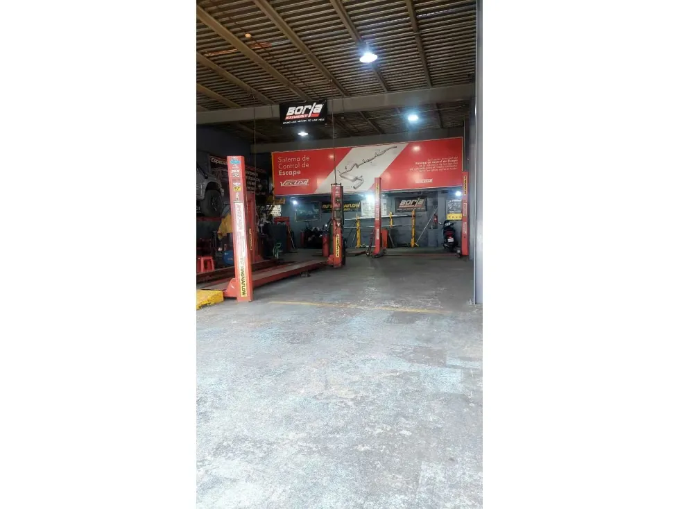 Vendo local comercial a nivel de calle 1000m2 Catia 5124 - 9