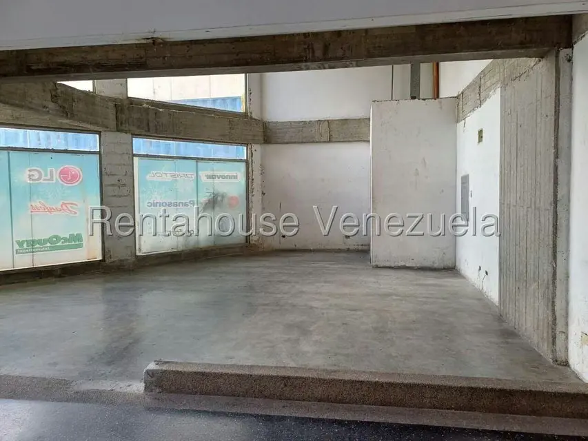 Local Comercial en Alquiler en El Rosal, Distrito Metropolitano - 4