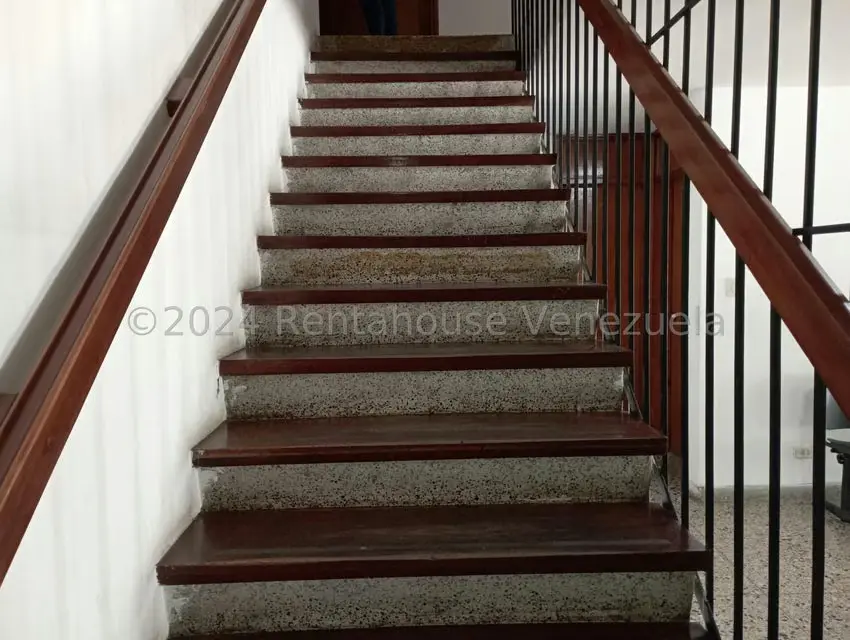 Edificio en Venta en Avenida Urdaneta, Merida - 13