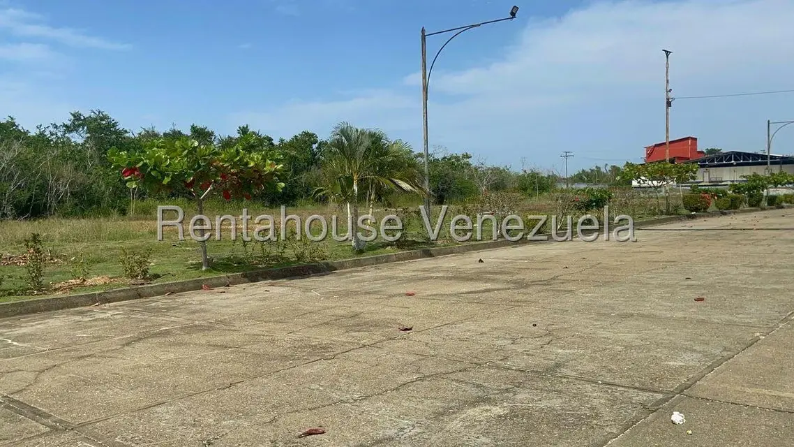 Local Comercial en Venta en Higuerote, Miranda - 11