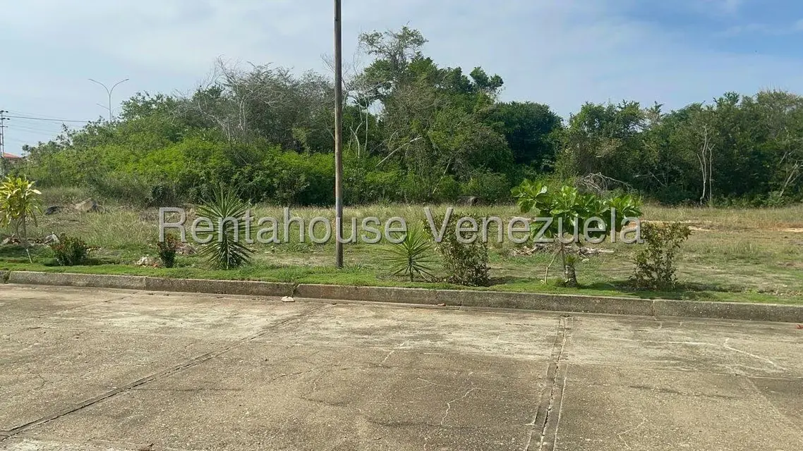 Local Comercial en Venta en Higuerote, Miranda - 10