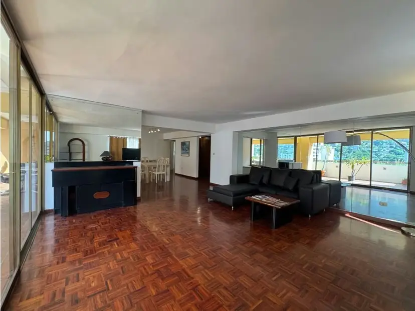 Alquilo Ph 220m2 Los Palos Grandes 7846