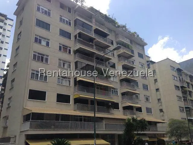Apartamento (1 Nivel) en Venta en Los Palos Grandes, Distrito Metropolitano - 17
