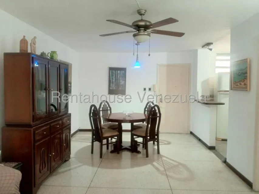 Apartamento (1 Nivel) en Venta en Los Palos Grandes, Distrito Metropolitano - 5