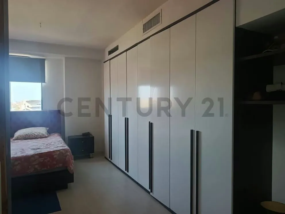 Amplio apartamento en venta en Residencias San Jose Pampatar Isla de Margarita - 19