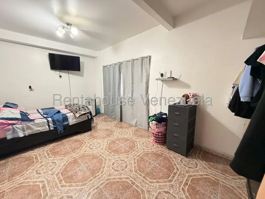 Casa (Multipes Niveles) en Venta en San Martin, Distrito Metropolitano - 20