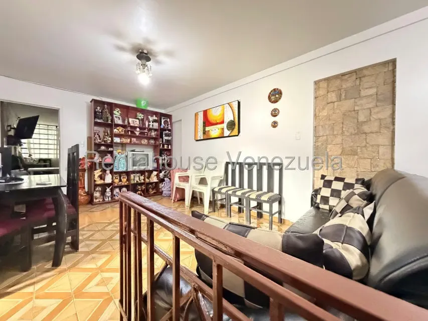 Casa (Multipes Niveles) en Venta en San Martin, Distrito Metropolitano - 26
