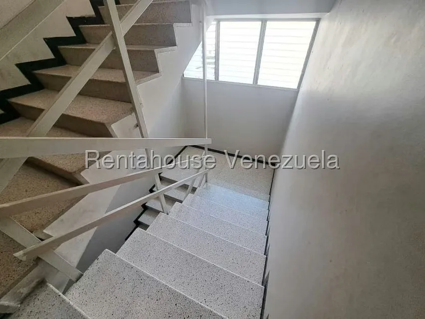 Apartamento (1 Nivel) en Venta en Montalban II, Distrito Metropolitano - 42